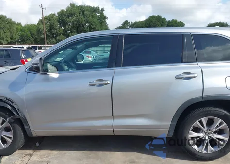 2016 Toyota Highlander Le/Le Plus из США, поврежденный, VIN 5TDZKRFH1GS169695